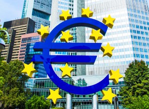 Němečtí ekonomové vyzývají Evropskou centrální banku (ECB), aby zvýšila úrokové sazby. Reagují tak na výrazné zrychlení tempa růstu spotřebitelských cen v eurozóně. Foto: iStock
