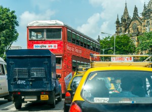 Indie je čtvrtým největším spotřebitelem ropy a plynu na světě. Téměř tři čtvrtiny své spotřeby však musí dovážet. Foto: Shutterstock